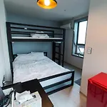 Sinchon Cooing Guesthouse