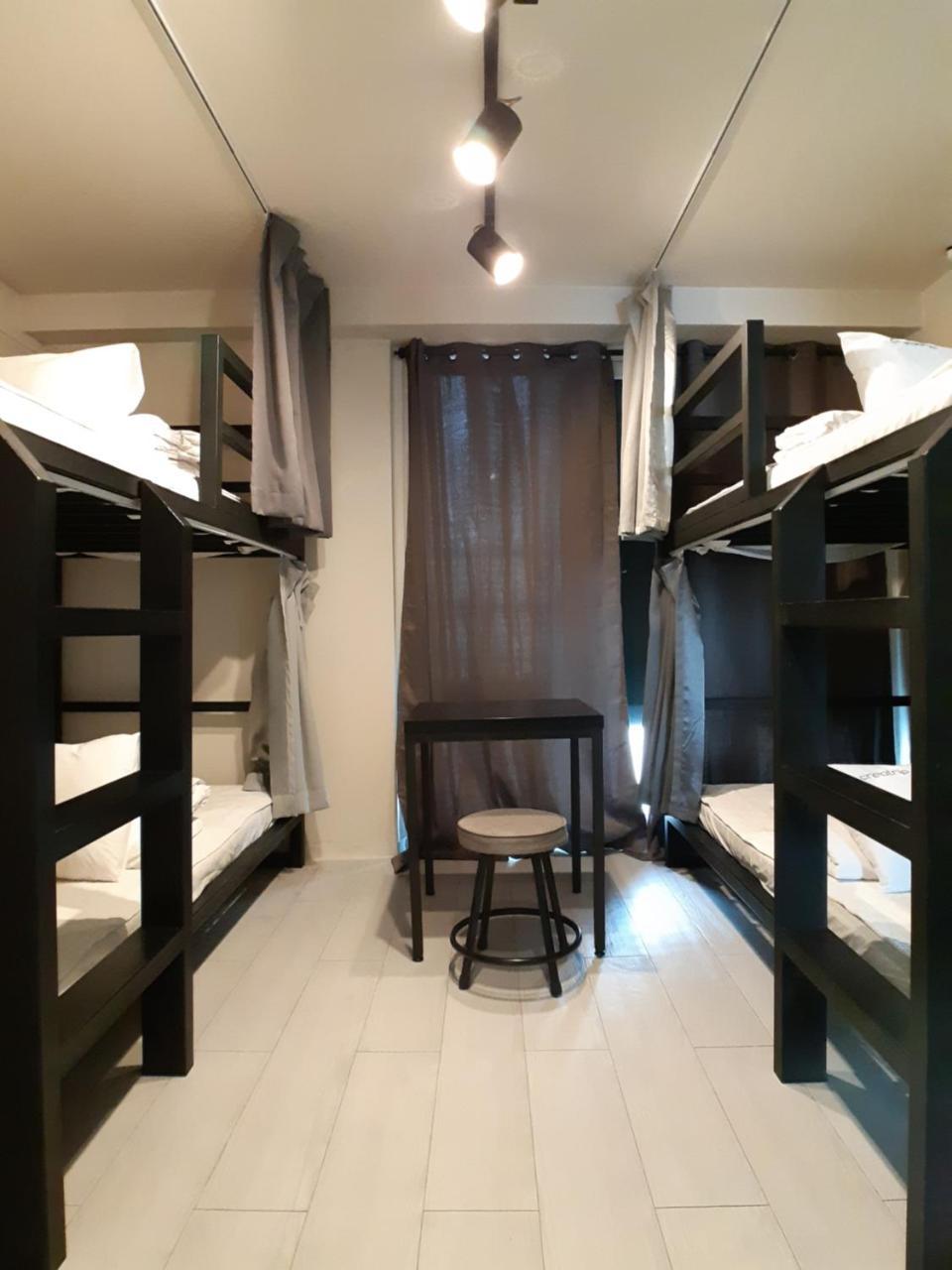 Sinchon Cooing Guesthouse 2*