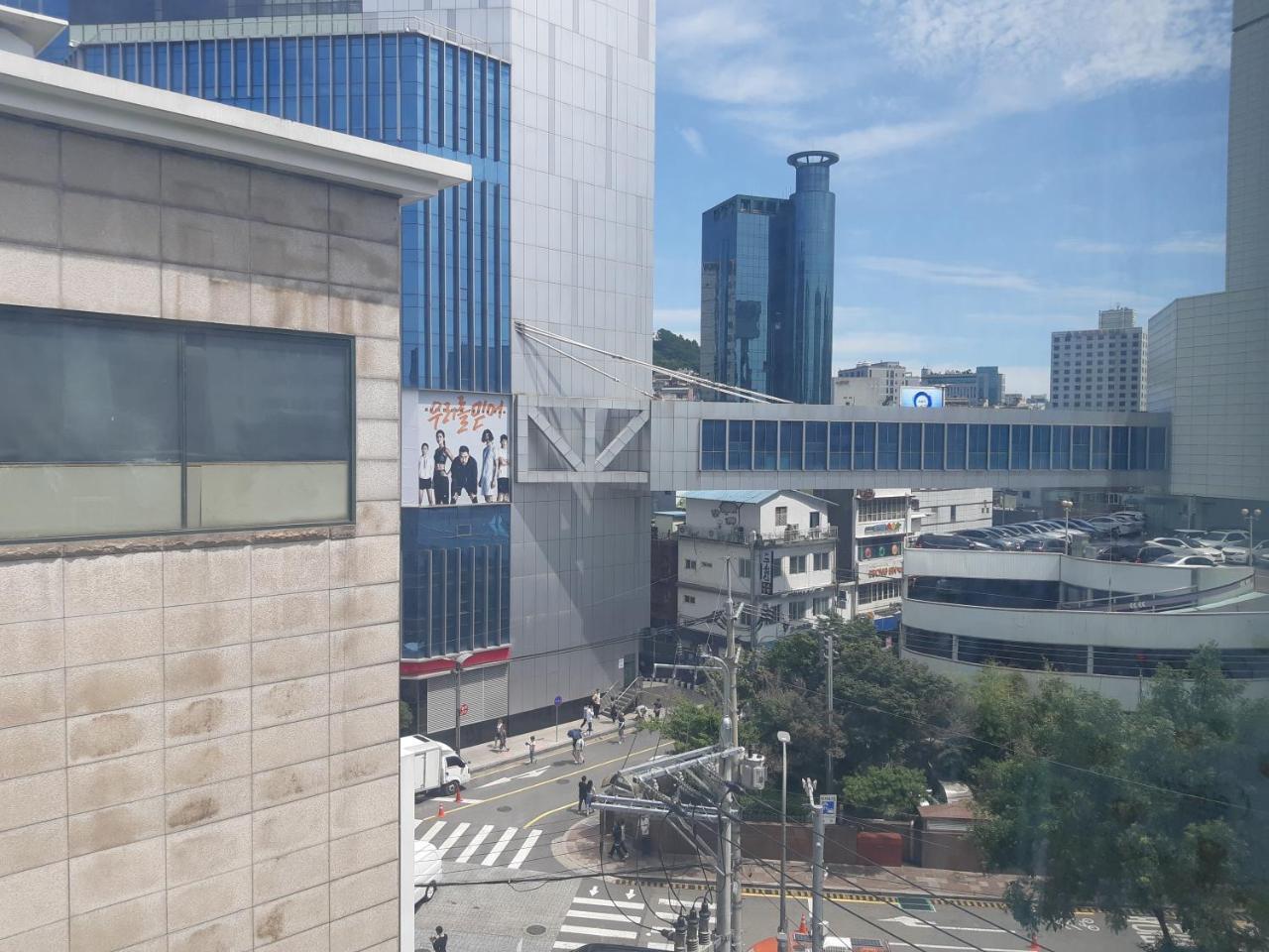Sinchon Cooing Guesthouse Guest house Seoul